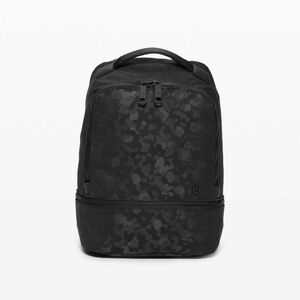 CITY ADVENTURER BACKPACK MINI *10L
Fragment Camo Jacquard Black Deep Coal